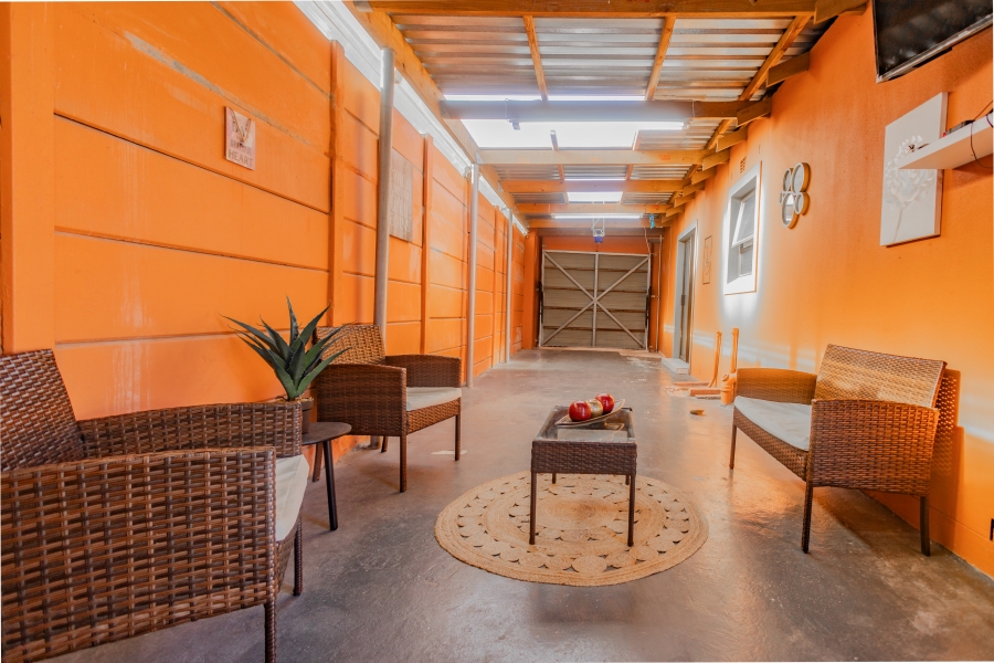 2 Bedroom Property for Sale in Hagley Western Cape